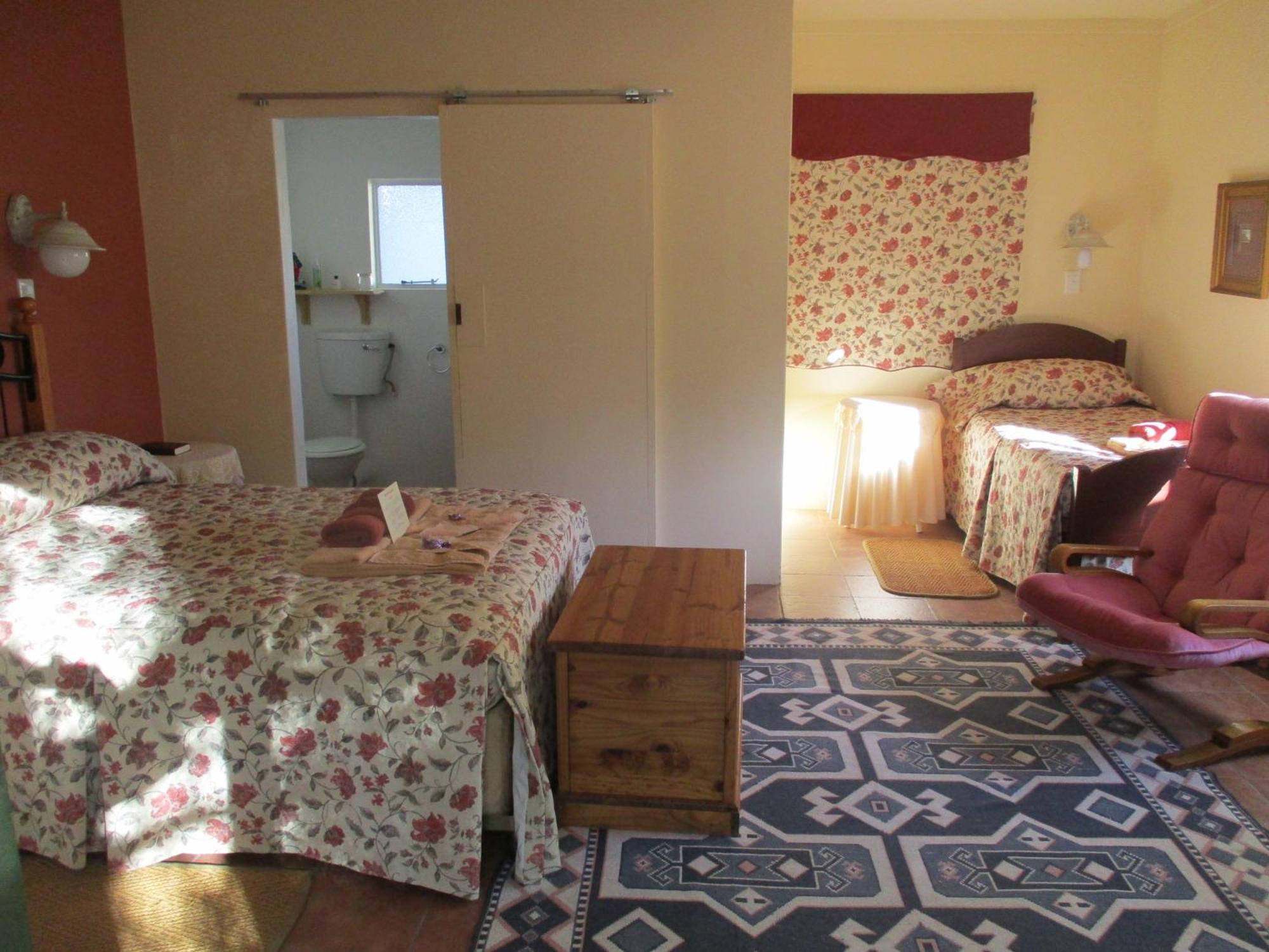 Van Rhyn Guest House Vanrhynsdorp Exterior foto
